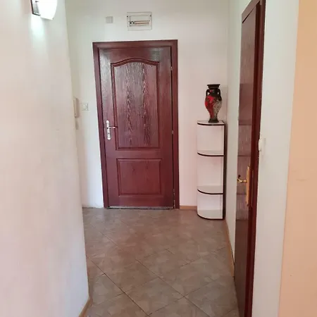 Best Value Sunny In Great Location Apartament *