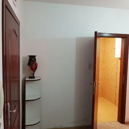 Best Value Sunny In Great Location *